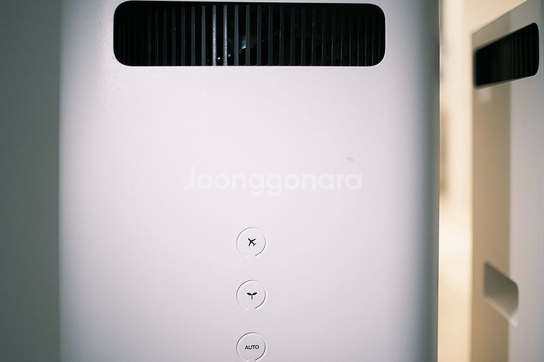 발뮤다 에어엔진 공기청정기 판매합니다.--5