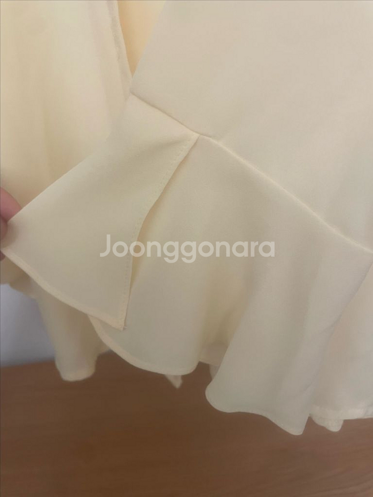 노란색 7부 소매 블라우스 프리사이즈--3