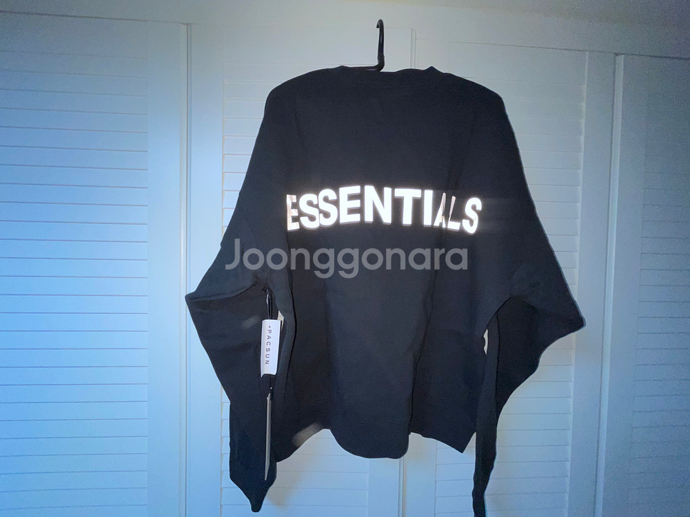 피오갓 Essentials 리플렉티브 맨투맨 새제품 L--1
