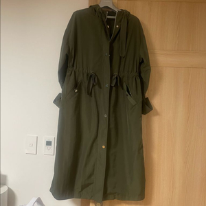 몽클레어 바람막이레인코트2