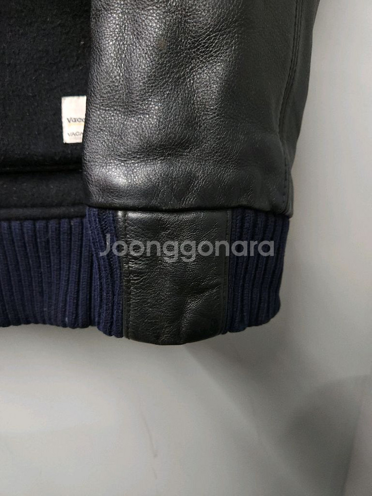 베이컨트 프로젝트 소가죽 바시티 스티티움 자켓--3