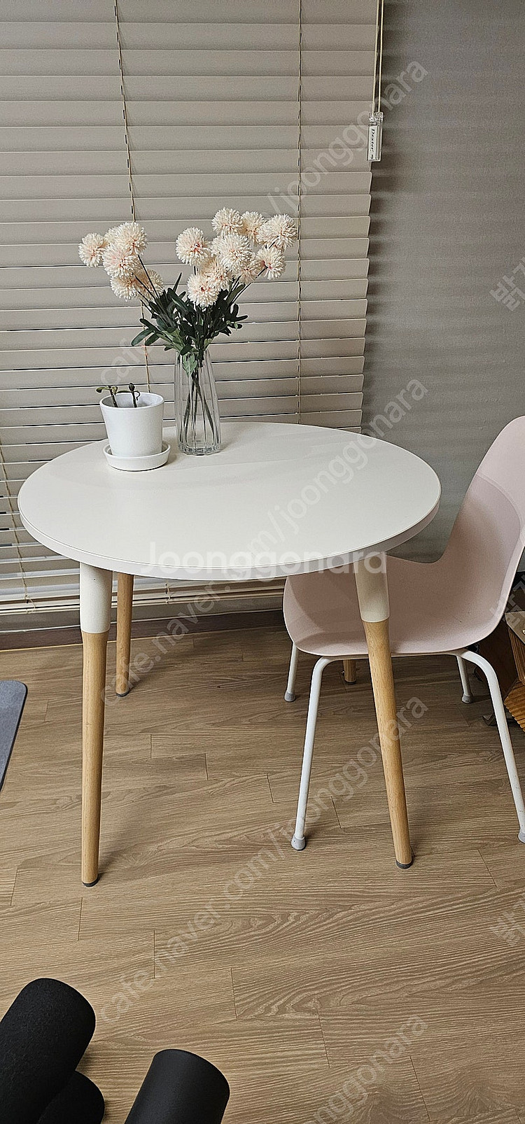 원형테이블 팝니다.--2