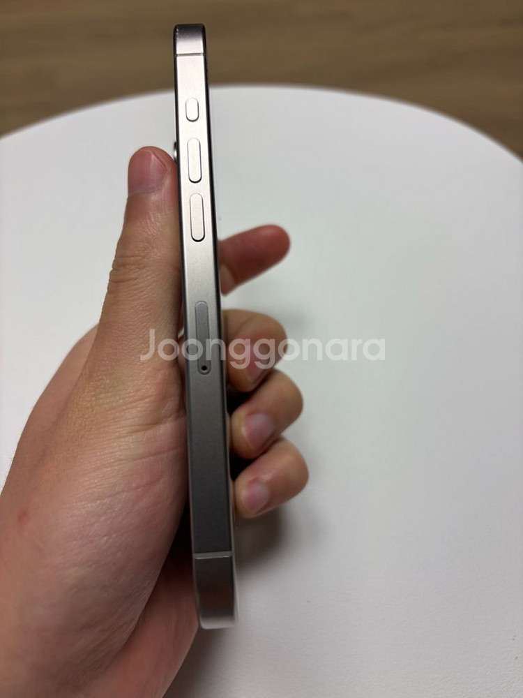 아이폰 15pro 내츄럴티타늄 128gb--11