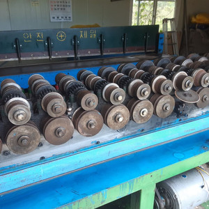 tdf 닥트기계 샤링기 8자 4자 벨트로라