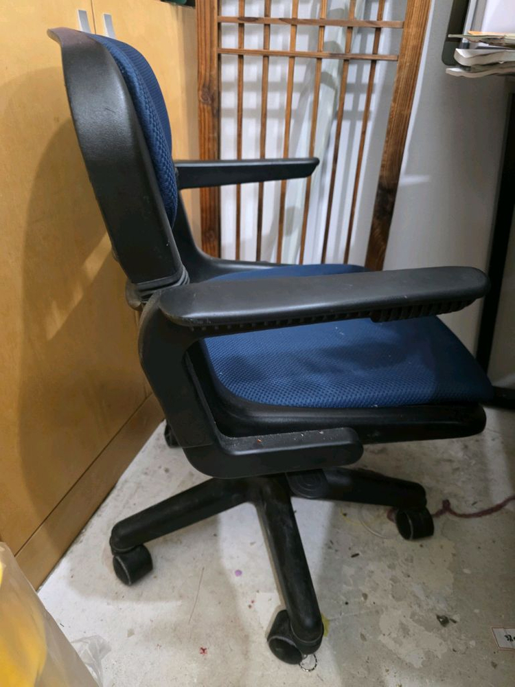 냉장고.안내데스크.진열장.의자.이젤--5