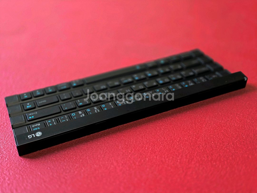 LG 5단접이롤타입 블루투스키보드 롤리2 KBS-710--3