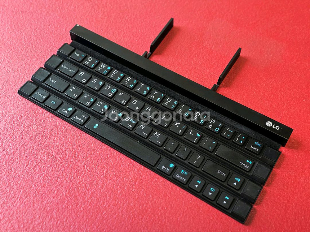LG 5단접이롤타입 블루투스키보드 롤리2 KBS-710--6