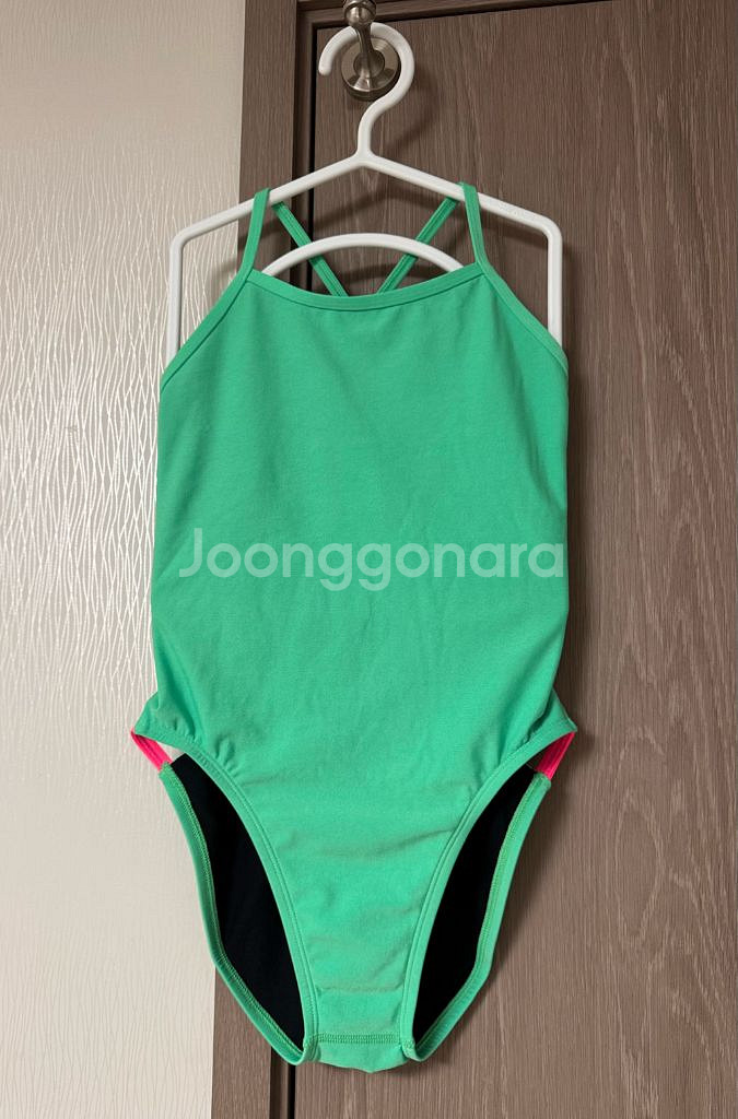 졸린 줄리안 키라임 28--0