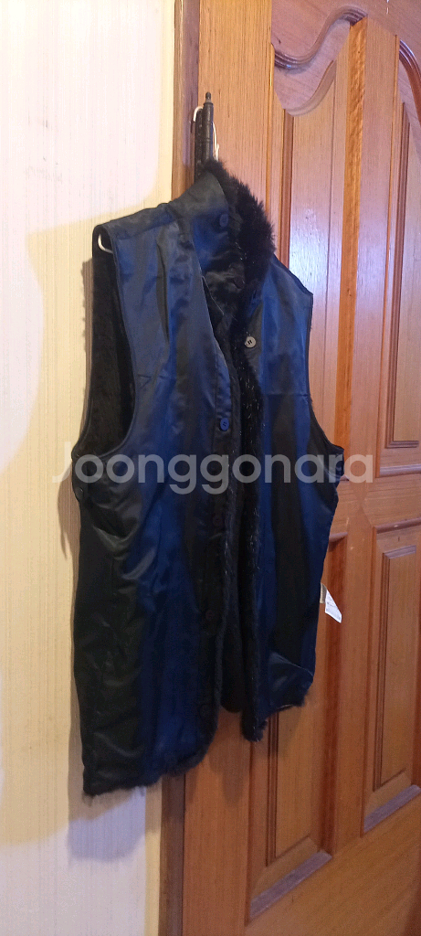 여성 블랙 토끼털/머스크랫퍼 조끼 95--7