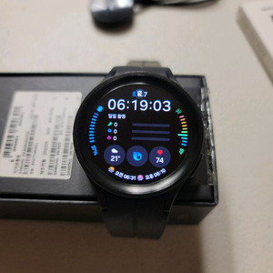 갤럭시워치5 Pro 45mm 티타늄 색상