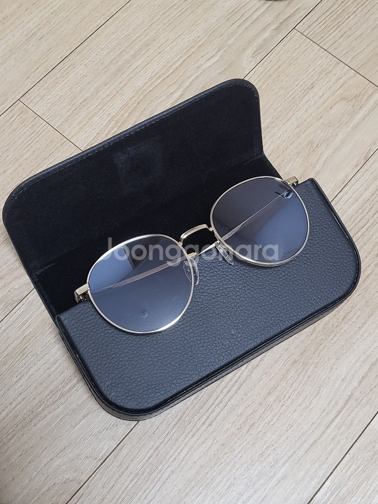 카린 선글라스--1