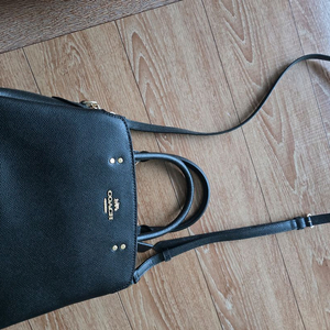 코치가방팝니다