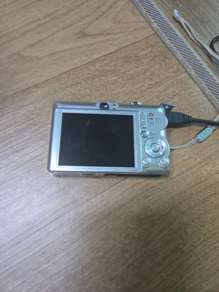 아이유디카 캐논 ixus55 ixy 디지털카메라 디카 이미지