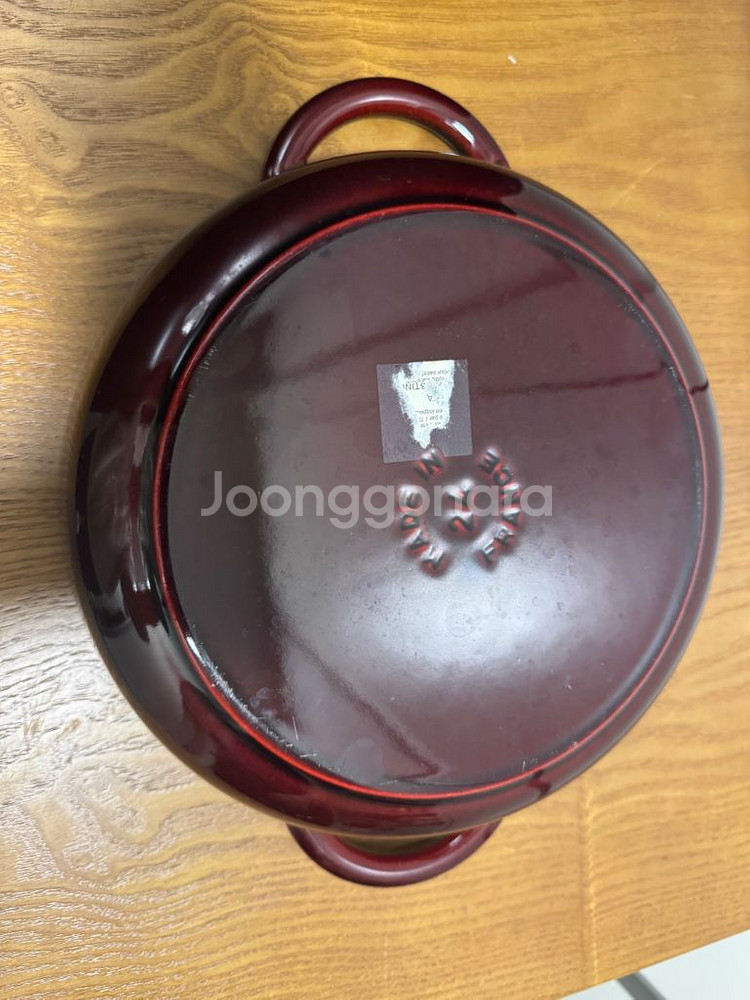 스타우브 24cm 팬은 미사용 새거 뚜껑 사용감있음--6