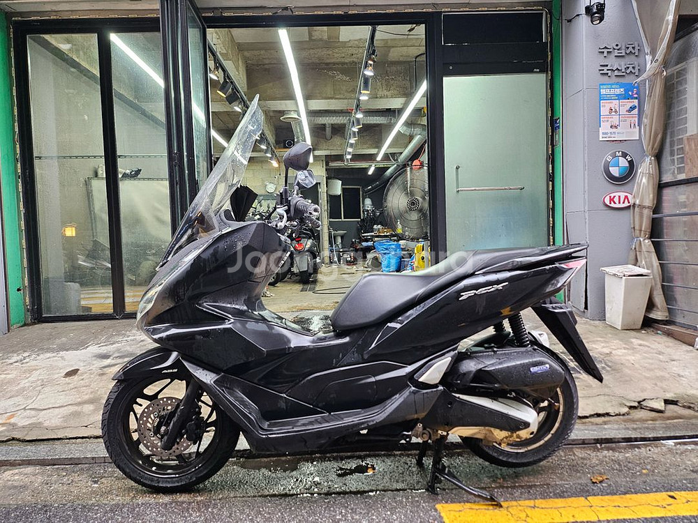 21년식 PCX125ABS 중고 오토바이--1