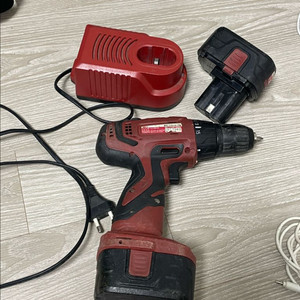 충전 드라이버 드릴