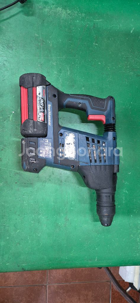 보쉬 36V 함마드릴 GBH36V-LI PLUS 세트상--5