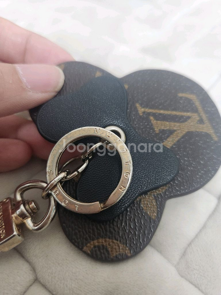 [급처] 루이비통 미키마우스 모노그램 키링 블랙--4