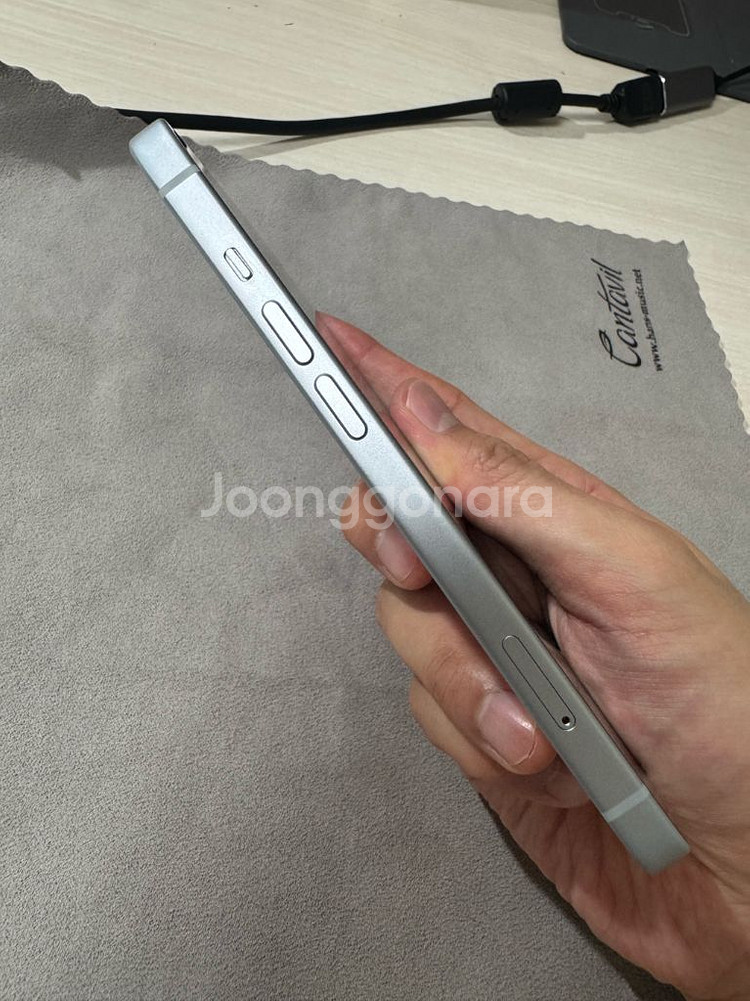 아이폰15 블루 512G 해외판 무음--2