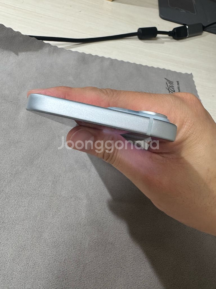 아이폰15 블루 512G 해외판 무음--5