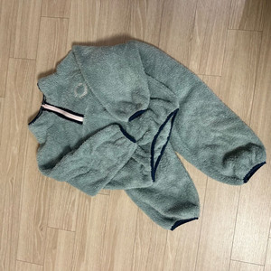 아프리콧 겨울 상하복