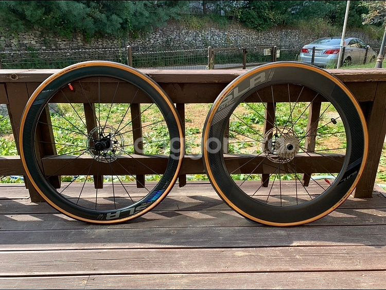 자이언트 SLR1 디스크 카본 튜블리스 휠셋--0