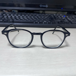 디프레임 누트