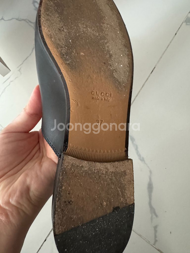 구찌 홀스빗 뮬 블로퍼 블랙 37--4