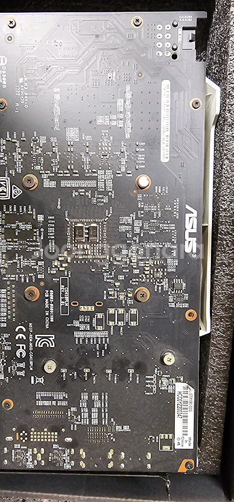 아수스 1060 3기가 그래픽카드 팝니다--3