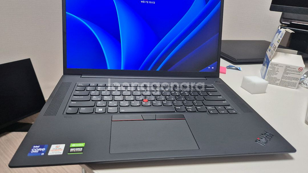 레노버 ThinkPad X1 Extreme Gen4--8