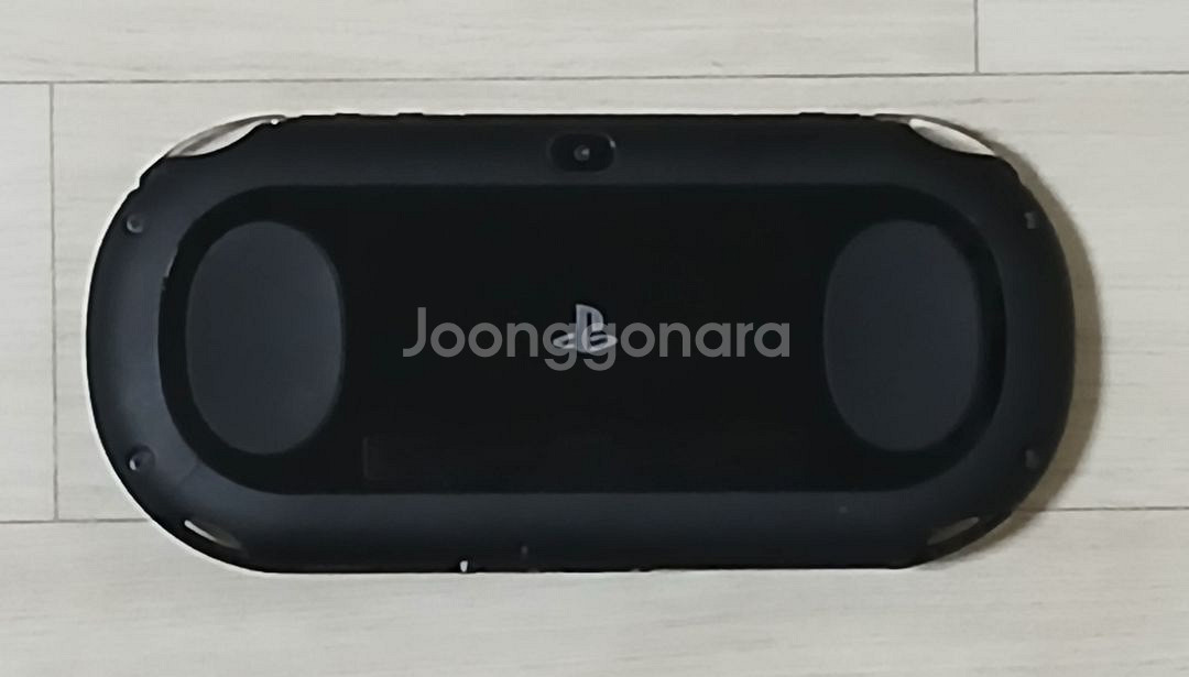 비타 2세대 메모리32gb 게임 팝니다--1