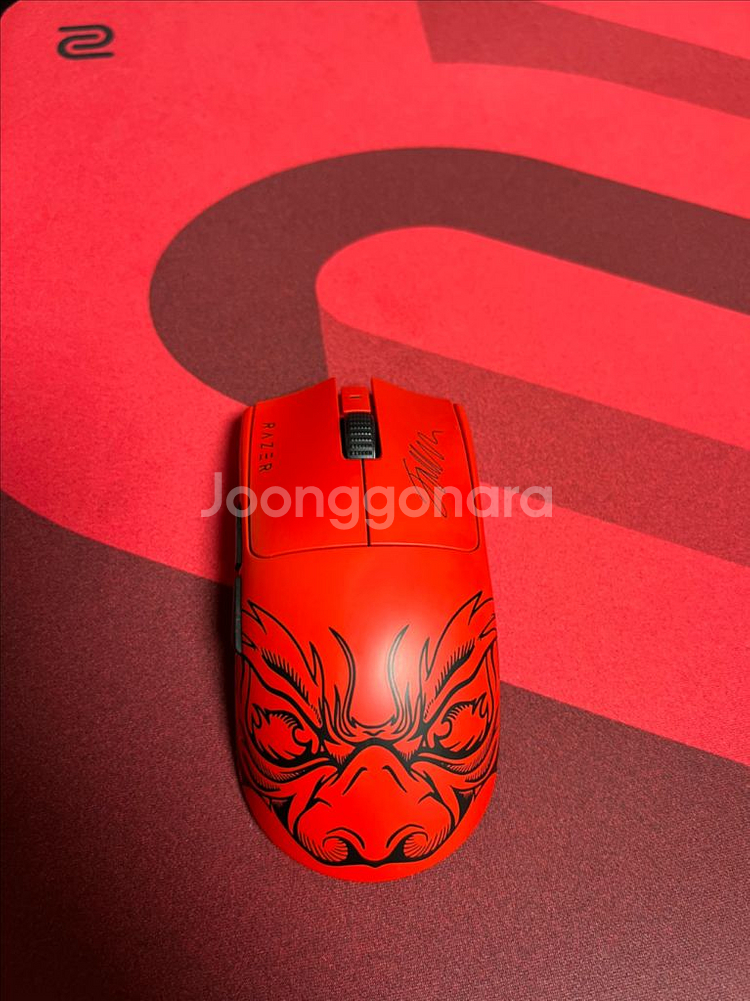레이저 바이퍼 V3 Pro 페이커 에디션 팝니다--1