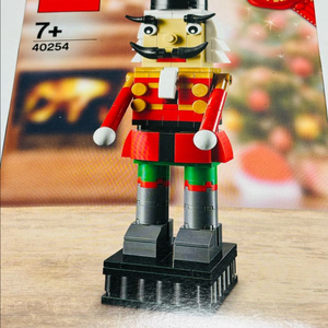 레고 40254 호두까기 인형 판매합니다