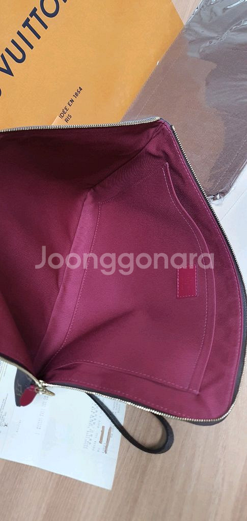 루이비통 에튀보야주 클러치백 푸시아 정품S급(보증서O)--7
