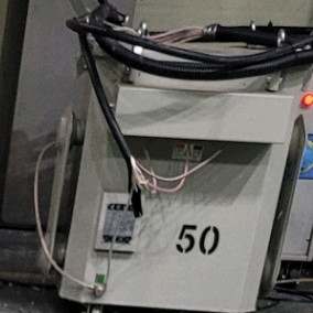 다운트랜스 50KVA 380V-->220V