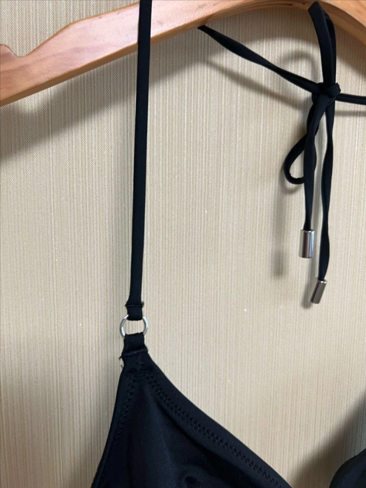 H&M 여자수영복 비키니상의 이미지