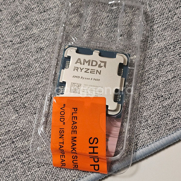 AMD 라이젠 R5 9600 미개봉--0