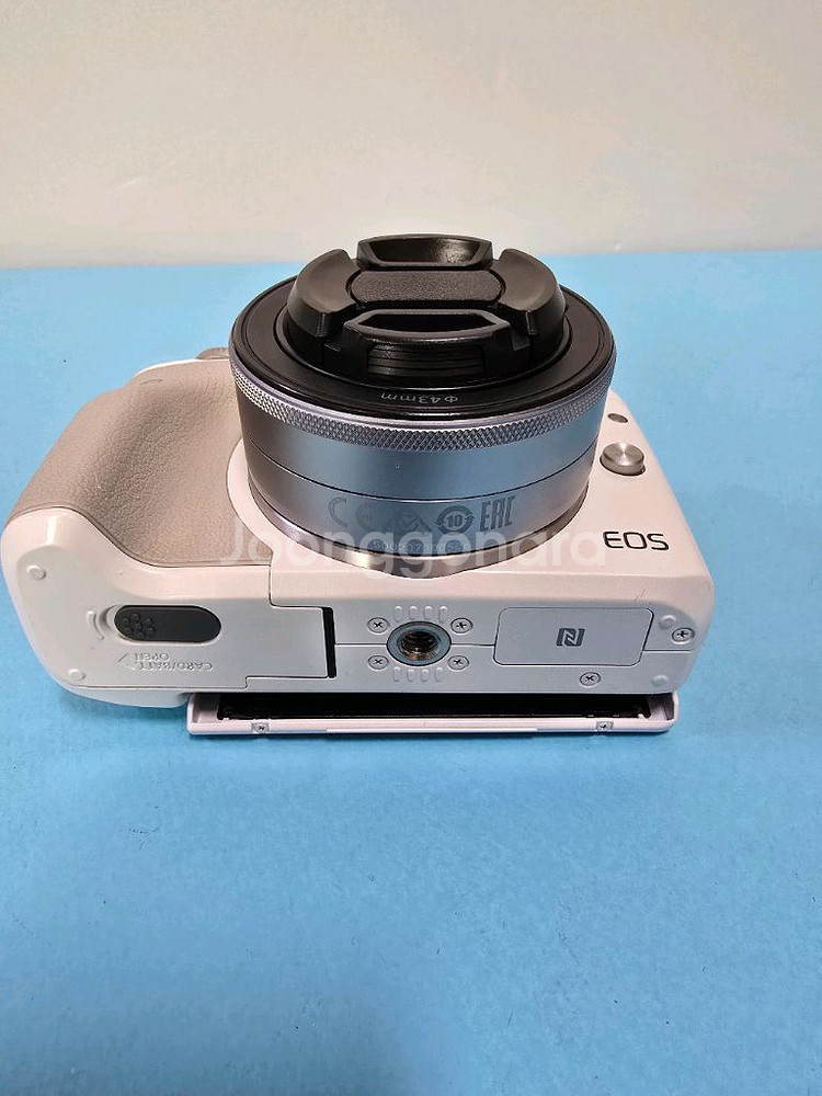 캐논 EOS M3 + 22mm 신동품--5