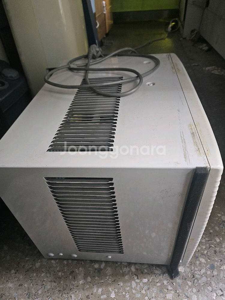 삼성 창문형 에어컨 무척시원합니다--3