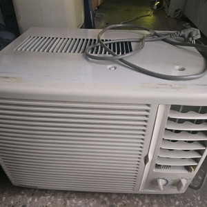 삼성 창문형 에어컨 무척시원합니다
