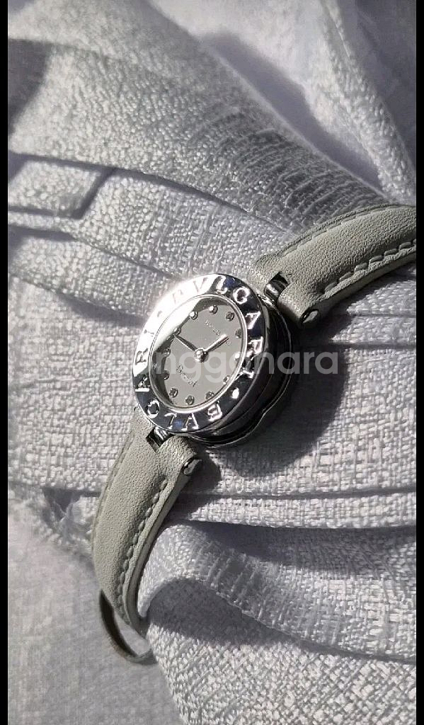 불가리 비제로원 12P 다이아 여성시계--7