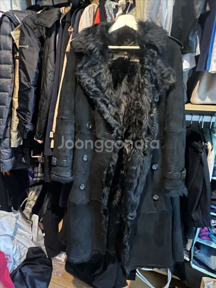 버버리 롱무스탕--1