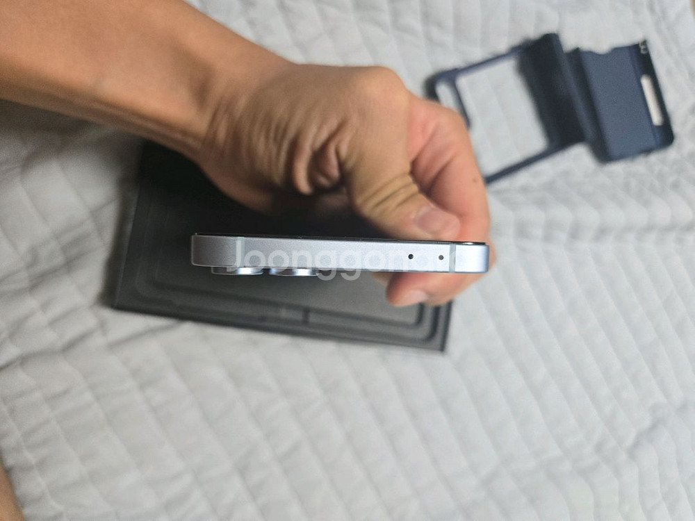 갤럭시z플립6 256gb 블루 공기계 판매--12