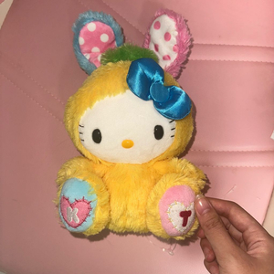 헬로키티 비비드 래빗 인형