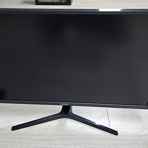 삼성 32인치 LED 모니터 U32J590