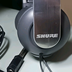 슈어 헤드폰