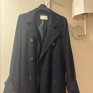 산드로 트렌치코트 네이비