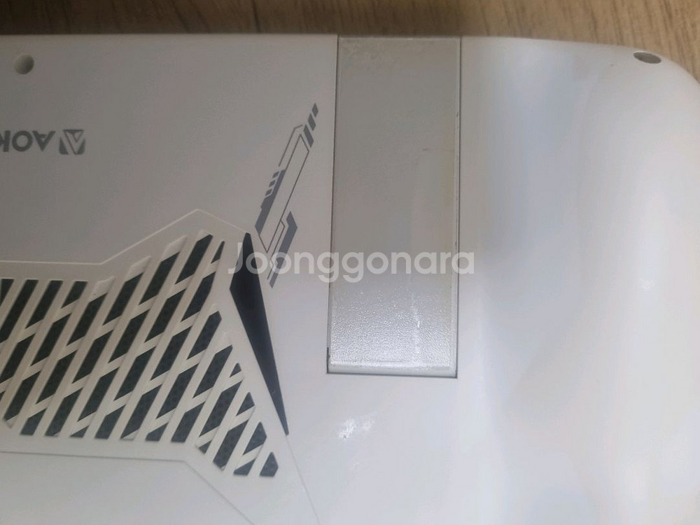 aokzoe a1 pro 7840u 팝니다--7