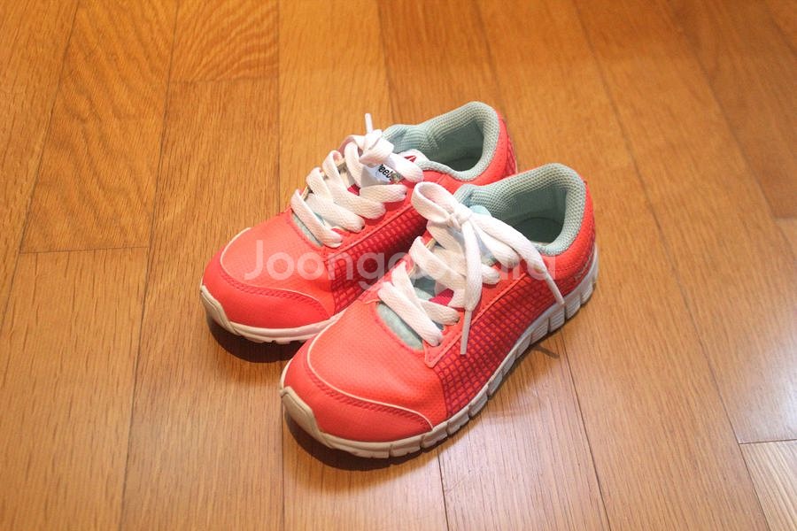리복 운동화 170사이즈 여아신발 여아운동화 리복키즈--0