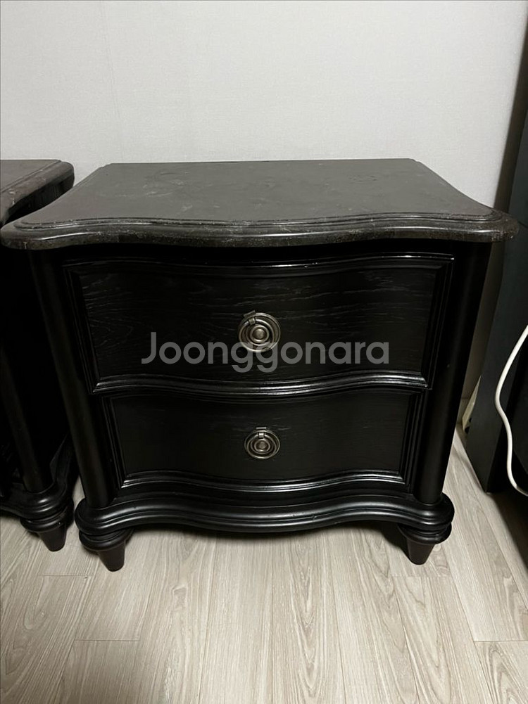 미라지 수입가구 킹사이즈 침대, 화장대, 협탁 세트--2